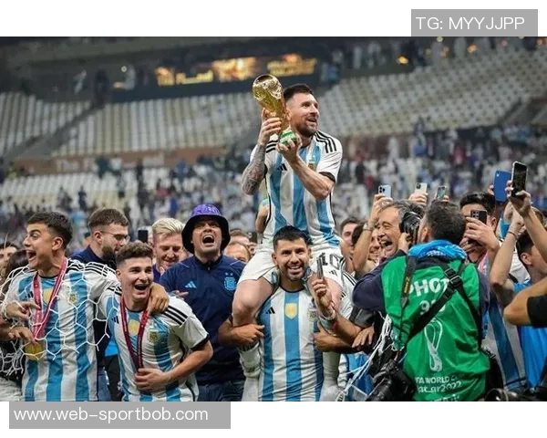 梅西助攻数逼近400大关38岁依然闪耀球场只差2助攻即可达成