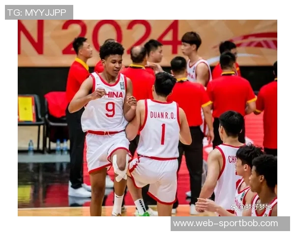 全运U18男篮排位赛北京队逆转吉林队佟冠霖贡献19分6板助力胜利